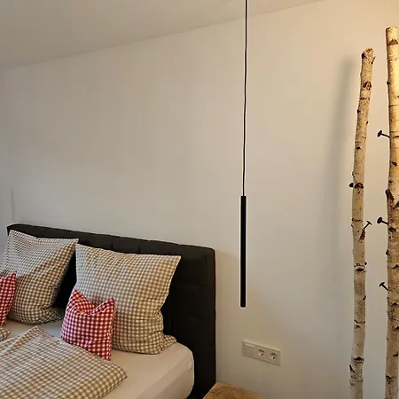 Apartment Messinger *